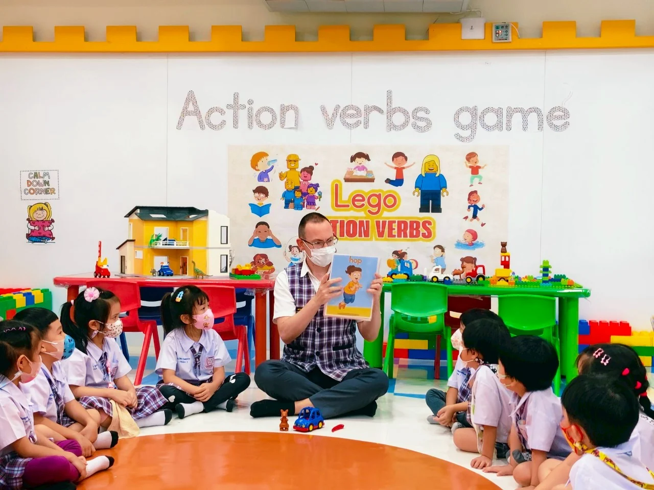 Bilingual Program - LINE_ALBUM_E1k2jase_250723_1